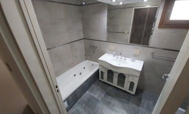 CASA EN VENTA PLOTTIER