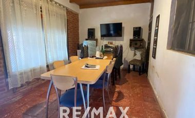 CASA EN VENTA BARRANQUERAS DE 5 AMBIENTES
