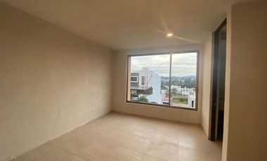 CASA NUEVA EN VENTA FRACC EN ALTOZANO, MORELIA. ESPECTACULAR DISEÑO MODERNO