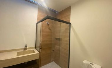 CASA NUEVA EN VENTA FRACC EN ALTOZANO, MORELIA. ESPECTACULAR DISEÑO MODERNO