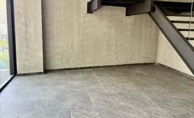 Venta Edificio Habitacional o Comercial  a Pocos Pasos de Avenida De La Paz