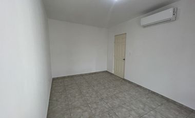 CASA EN VENTA, PARAJE ANAHUAC - ESCOBEDO N.L.