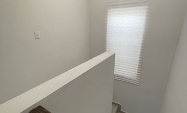 CASA EN VENTA, PARAJE ANAHUAC - ESCOBEDO N.L.