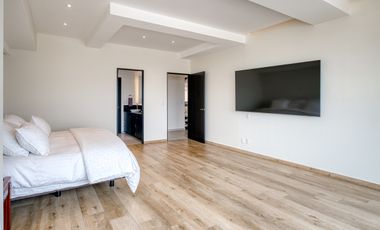 Venta o Renta departamento en Interlomas