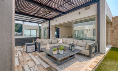 Venta o Renta departamento en Interlomas