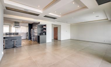 Venta o Renta departamento en Interlomas