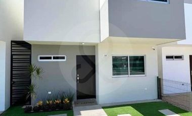 Casa en venta en Fraccionamiento El Palmar