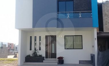 Casa en renta en Punto Sur
