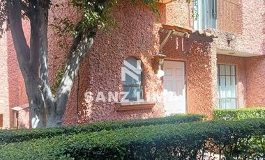 Fracc. El Pueblito de San Angel: Ubicación ideal, precio ideal.
