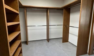 Linda casa en PREVENTA en Altanza Solares
