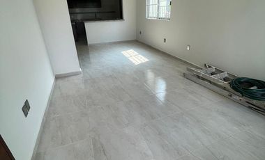 CASA DE UN PISO, ESQUINA, EN COL. GRACIANO SÁNCHEZ, BOCA DEL RÍO, VERACRUZ