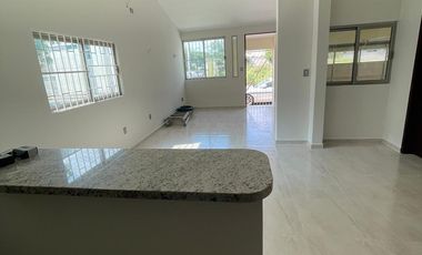 CASA DE UN PISO, ESQUINA, EN COL. GRACIANO SÁNCHEZ, BOCA DEL RÍO, VERACRUZ