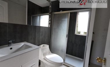 Casa en Arriendo en Casa interior en Achupallas