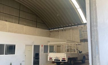 Se vende Bodega Periférico y Juan de Barrera