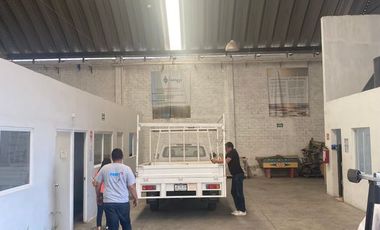 Se vende Bodega Periférico y Juan de Barrera