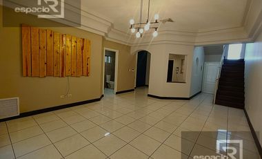 CASA EN VENTA AL NORTE EN RINCONADAS DE LA SIERRA MUY CERCA DE LA EGIPTO