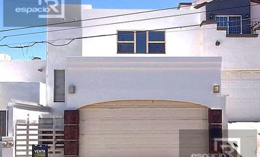 CASA EN VENTA AL NORTE EN RINCONADAS DE LA SIERRA MUY CERCA DE LA EGIPTO
