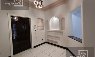 CASA EN VENTA AL NORTE EN RINCONADAS DE LA SIERRA MUY CERCA DE LA EGIPTO