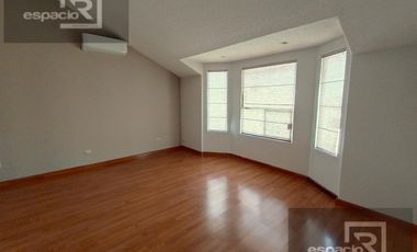 CASA EN VENTA AL NORTE EN RINCONADAS DE LA SIERRA MUY CERCA DE LA EGIPTO