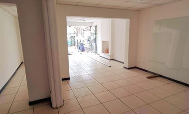 Local Comercial en Arriendo en av libertad con 11 norte