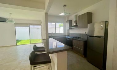 Casa en venta en Bali- 3 Recámaras-CON JACUZZI- Sport Club