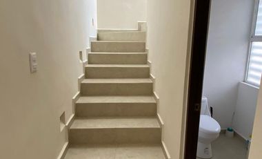 Casa a estrenar en la privada Bosques