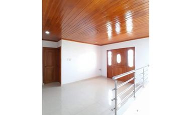 VENDO APARTAMENTO EN  LA URBANIZACION SANTA BARBARA MONTERIA CORDOBA