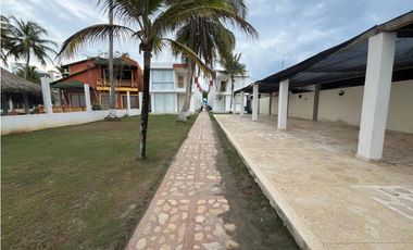 VENDO CABAÑA EN COVEÑAS TERCERA ENSENADA CON VISTA AL MAR