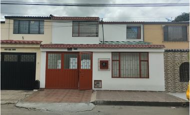 VENDO CASA VILLA LUZ (CERCA AL PARQUE)