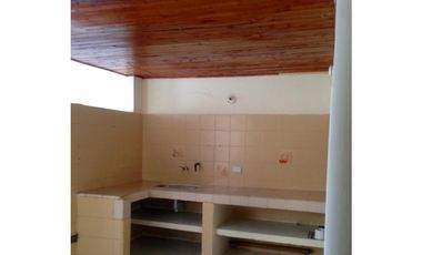 VENDO  APARTAMENTO  EN EL BARRIO LA JULIA MONTERA