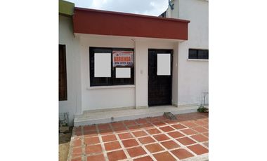 VENDO  APARTAMENTO  EN EL BARRIO LA JULIA MONTERA