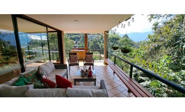 Vendo casa campestre  en Sabaneta