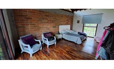 Vendo casa campestre  en Sabaneta
