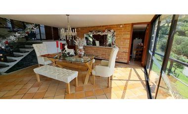 Vendo casa campestre  en Sabaneta