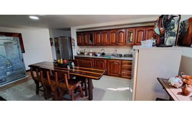 Vendo casa campestre  en Sabaneta
