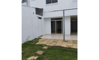 VENDO CASA EN EL BARRIO LA CASTELLANA MONTERIA CORDOBA
