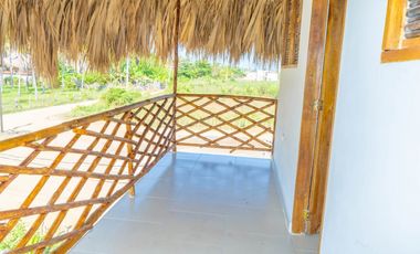 VENDO CABAÑA Y LOTE EN PLAYAS SAN BERNARDO DEL VIENTO