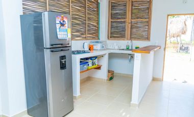 VENDO CABAÑA Y LOTE EN PLAYAS SAN BERNARDO DEL VIENTO