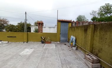 VENTA DE CASA EN ESQUINA CON TERRAZA, PATIO Y GARAJE + DTO 2 AM A TERMINAR. SE FINANCIA ! CONSULTE