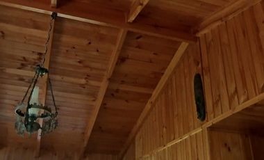 VENTA PARCELA  CON  CASA , ARBOLES FRUTALES Y PARRONALES