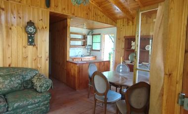 VENTA PARCELA  CON  CASA , ARBOLES FRUTALES Y PARRONALES