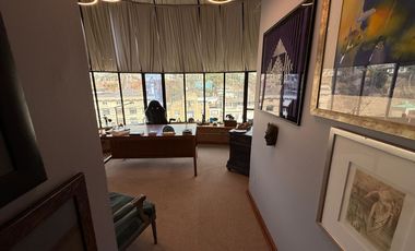 OFICINA DE 56M2 CON 3 PRIVADOS Y 1 BAÑO EN VALPARAÍSO