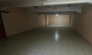 AMPLIO LOCAL COMERCIAL EN CALLE VICTORIA VALPARAÍSO