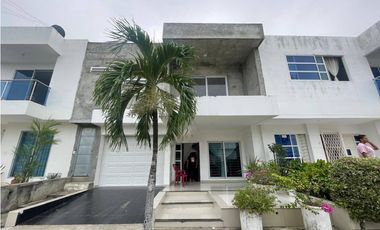 VENDO APARTAMENTO EN EL CENTRO DE MONTERIA CORDOBA COLOMBIA