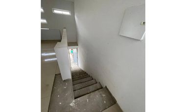 VENDO APARTAMENTO EN EL CENTRO DE MONTERIA CORDOBA COLOMBIA