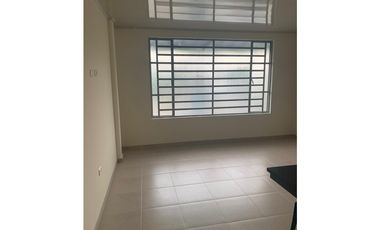 Se vende casa comercial en Granada,Meta