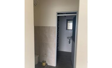 Se vende casa comercial en Granada,Meta