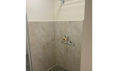 Se vende casa comercial en Granada,Meta
