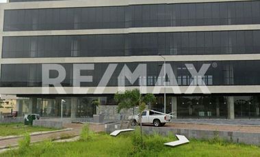 OFICINAS EN RENTA - (3)