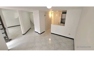 APARTAMENTO DUPLEX EN VENTA, BARRIO SAN PABLO ZIPAQUIRA